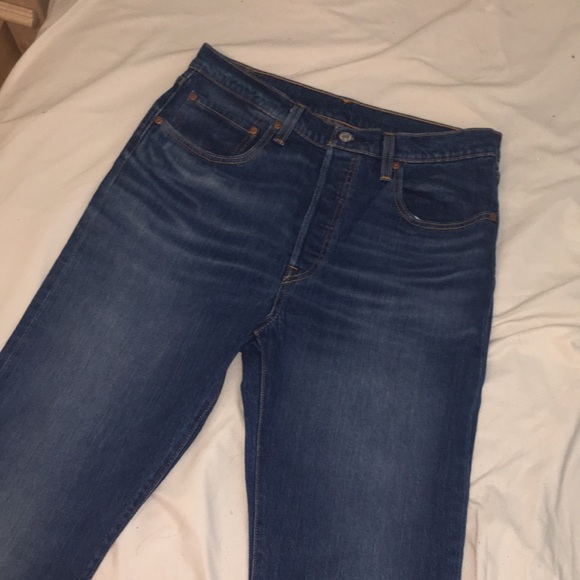 levis 501 mom jeans - Picture 2 of 3